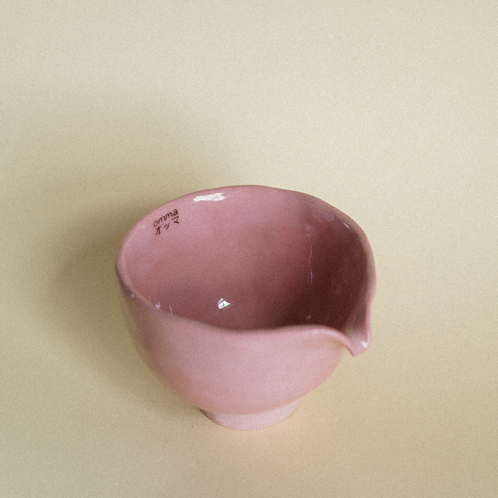 茶碗 chawan / handmade matcha bowl with a spout (travel size)